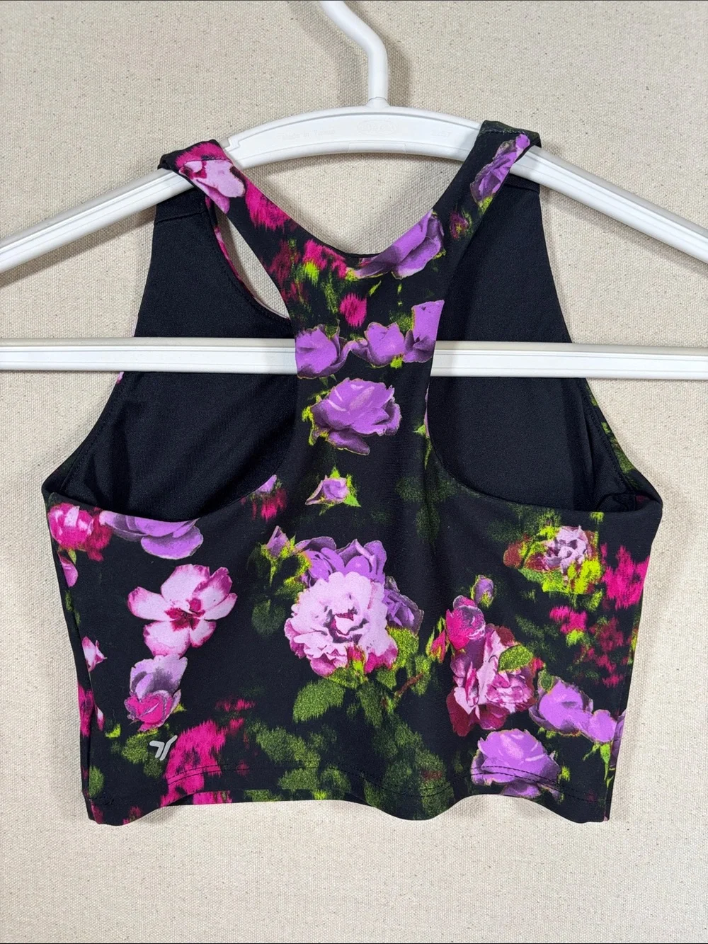 Old Navy Active Floral High-Neck Crop Top - Black, Pink & Purple